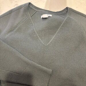 Athleta sweater